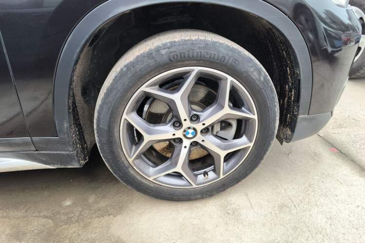 Used BMW X1 2019 xDrive20Li Luxury Model Right Front Wheel Hub