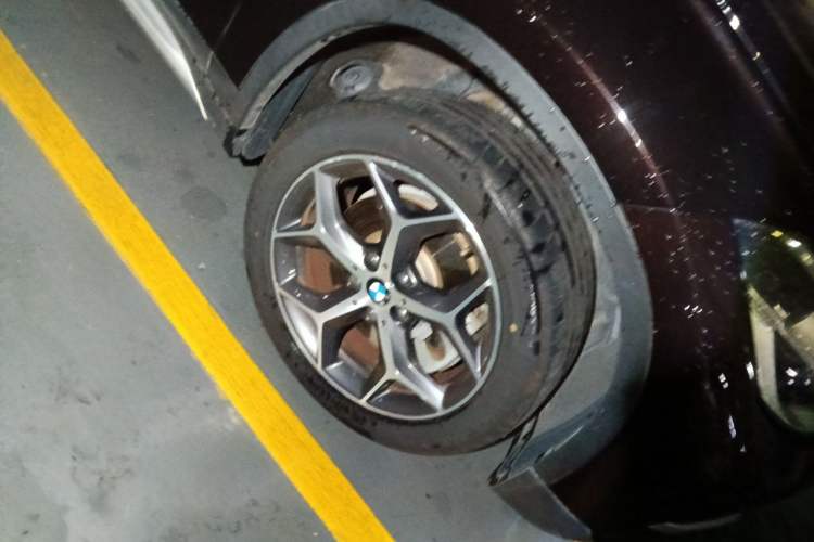 Used BMW X1 2019 xDrive20Li Luxury Model Right Front Wheel Hub