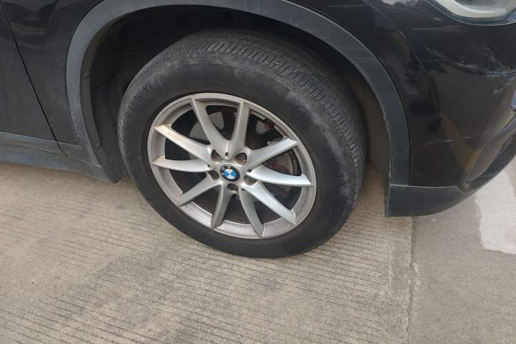 Used BMW X1 2019 sDrive18Li Fashion Model Right Front Wheel Hub