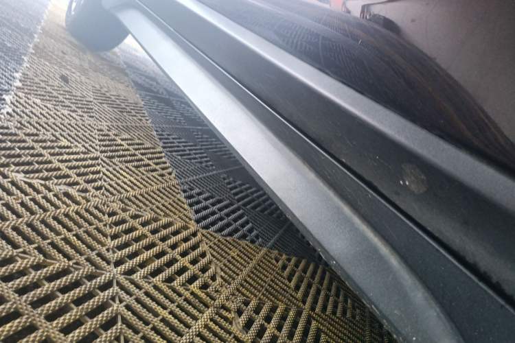 Used BMW X1 2019 sDrive20Li Leading Model Right Side Sill