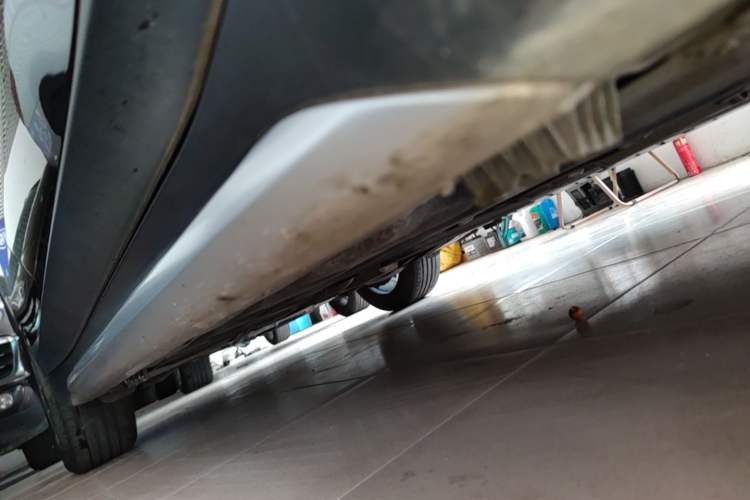 Used BMW X1 2019 sDrive18Li Premium Edition Right Side Sill