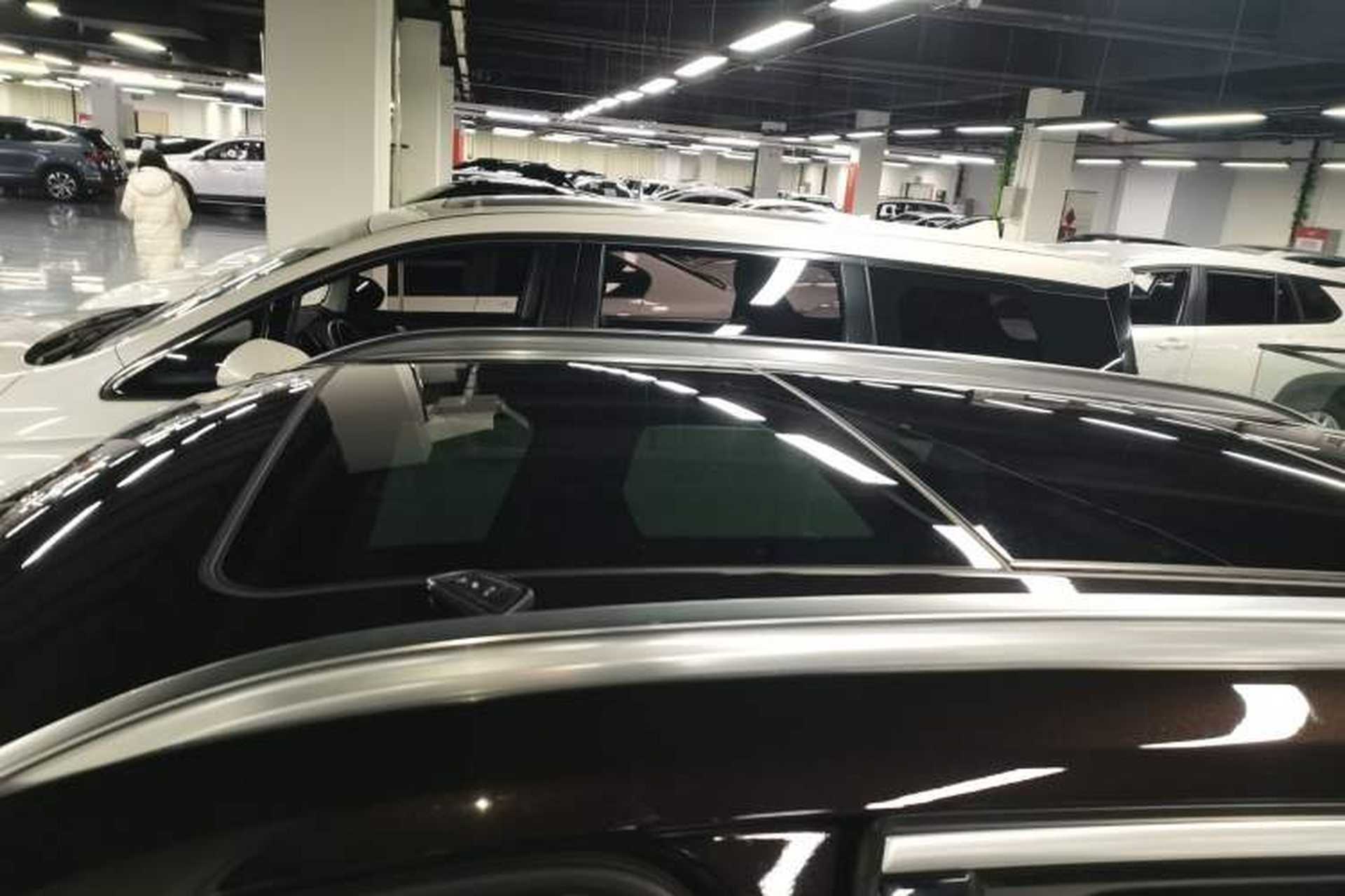 Used BMW X1 2019 xDrive20Li Luxury Model Roof