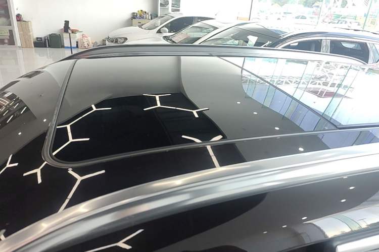 Used BMW X1 2019 xDrive20Li Luxury Model Roof