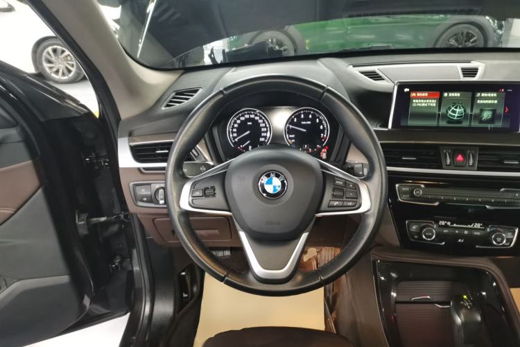 Used BMW X1 2019 xDrive20Li Luxury Model Steering Wheel