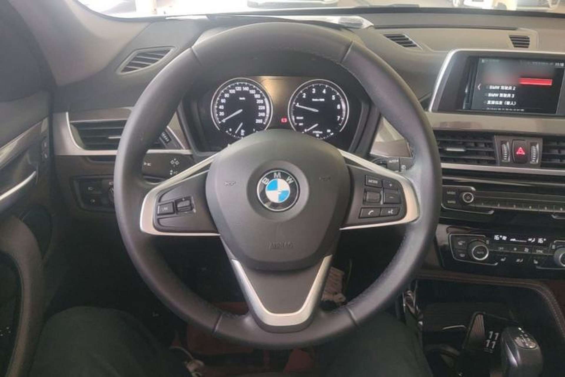 Used BMW X1 2019 sDrive18Li Premium Edition Steering Wheel