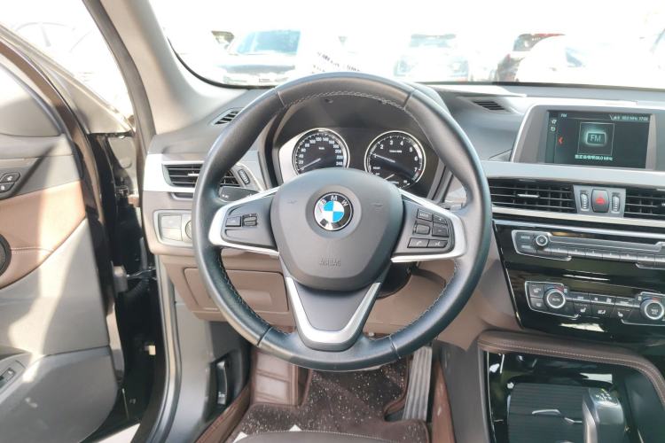 Used BMW X1 2019 sDrive18Li Premium Edition Steering Wheel