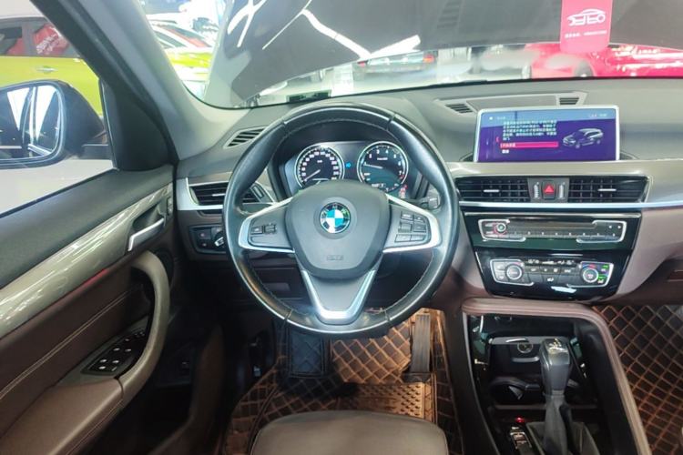 Used BMW X1 2019 xDrive20Li Luxury Model Steering Wheel