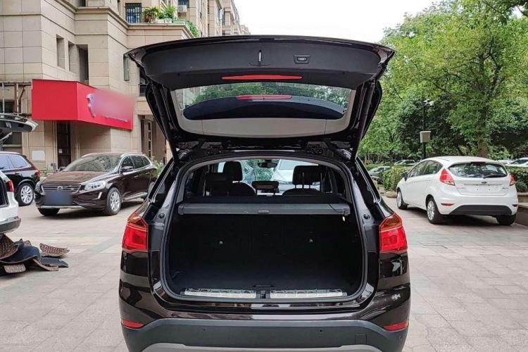 Used BMW X1 2019 sDrive18Li Premium Edition Trunk