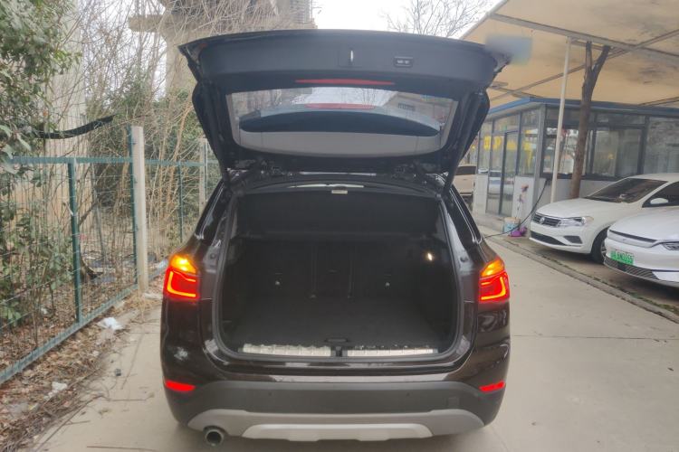 Used BMW X1 2019 sDrive18Li Premium Edition Trunk