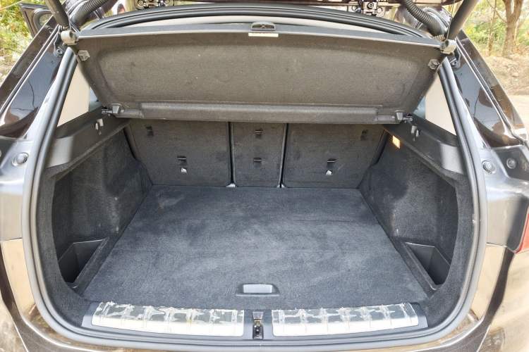 Used BMW X1 2019 sDrive18Li Fashion Model Trunk