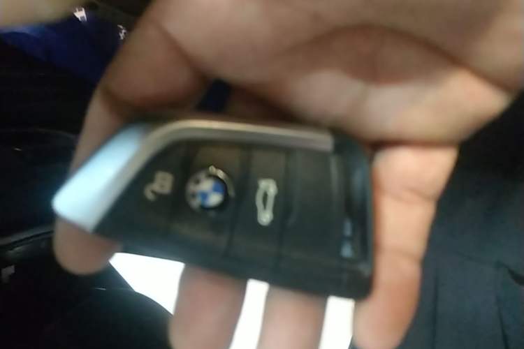 Used BMW X1 2019 sDrive18Li Premium Edition Vehicle Key