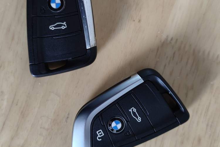 Used BMW X1 2019 sDrive18Li Premium Edition Vehicle Key