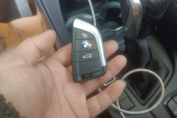 Used BMW X1 2019 sDrive20Li Leading Model Vehicle Key
