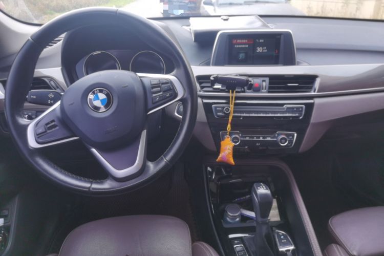 Used BMW X1 2019 sDrive18Li Premium Edition Center Console