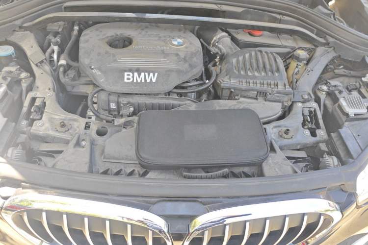 Used BMW X1 2019 sDrive18Li Premium Edition Engine Bay