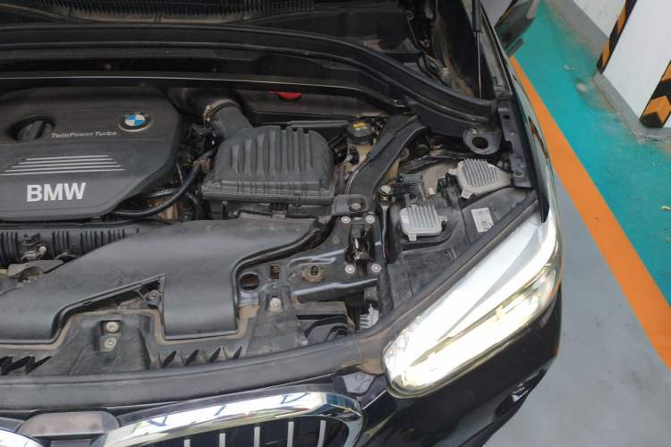 Used BMW X1 2019 sDrive20Li Leading Model Engine Bay Left