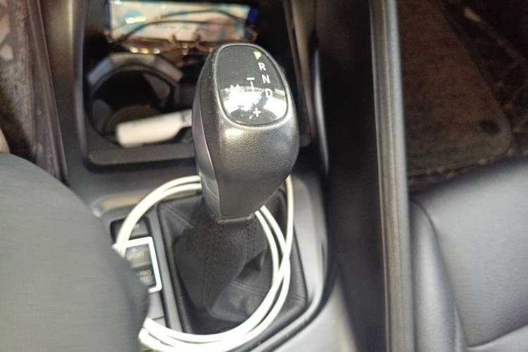 Used BMW X1 2019 sDrive20Li Leading Model Gear Lever