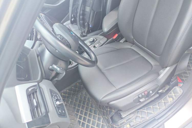 Used BMW X1 2019 sDrive18Li Fashion Model Left Front Seat