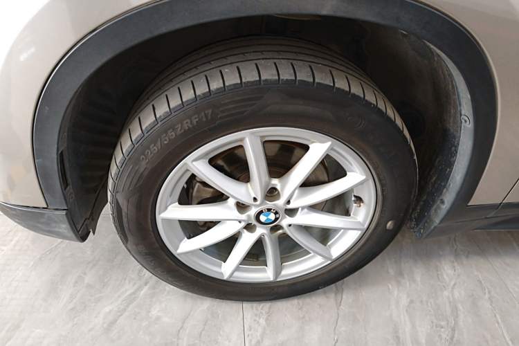 Used BMW X1 2019 sDrive18Li Fashion Model Left Front Wheel Hub