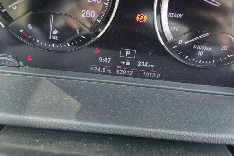 Used BMW X1 2019 sDrive18Li Fashion Model Odometer Close Up