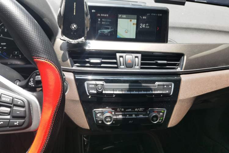 Used BMW X1 2019 xDrive20Li Luxury Model Audio And AC Panel