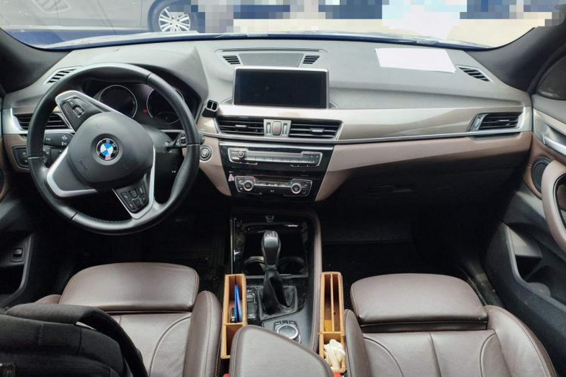 Used BMW X1 2019 xDrive20Li Luxury Model Center Console