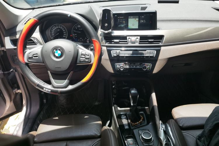 Used BMW X1 2019 xDrive20Li Luxury Model Center Console