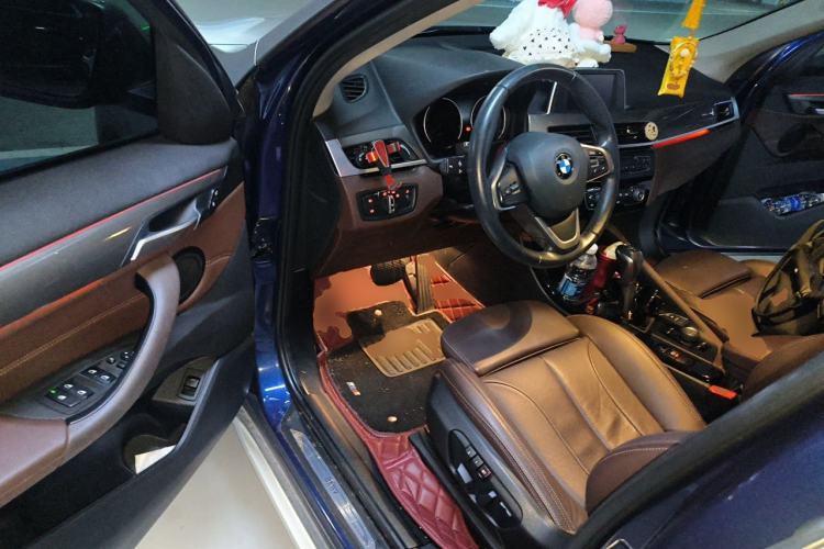 Used BMW X1 2019 sDrive18Li Premium Edition Driver Seat