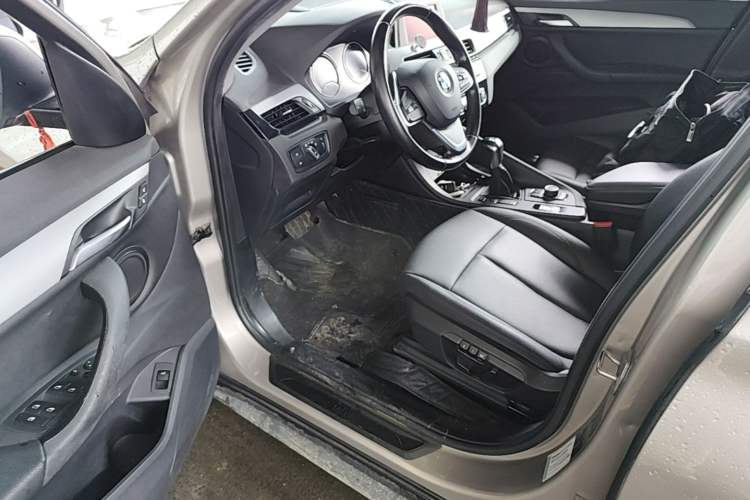 Used BMW X1 2019 sDrive20Li Leading Model Driver Seat