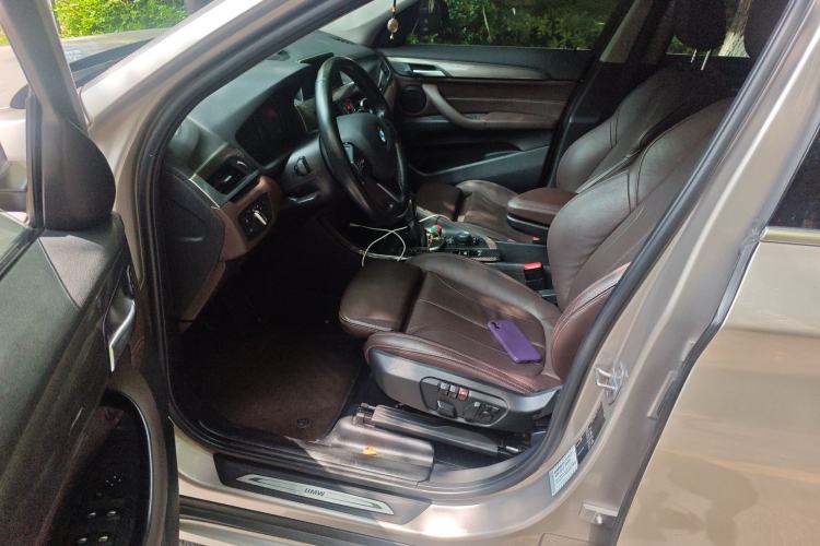 Used BMW X1 2019 sDrive18Li Premium Edition Driver Seat