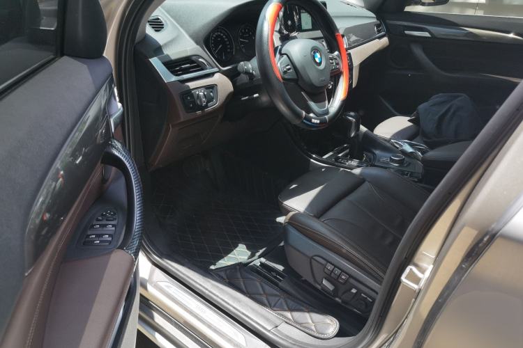 Used BMW X1 2019 xDrive20Li Luxury Model Driver Seat