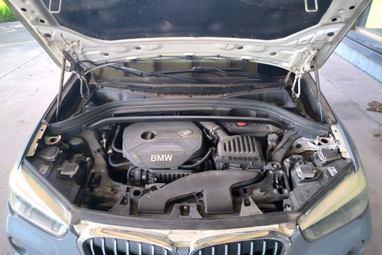 Used BMW X1 2019 sDrive18Li Premium Edition Engine Bay