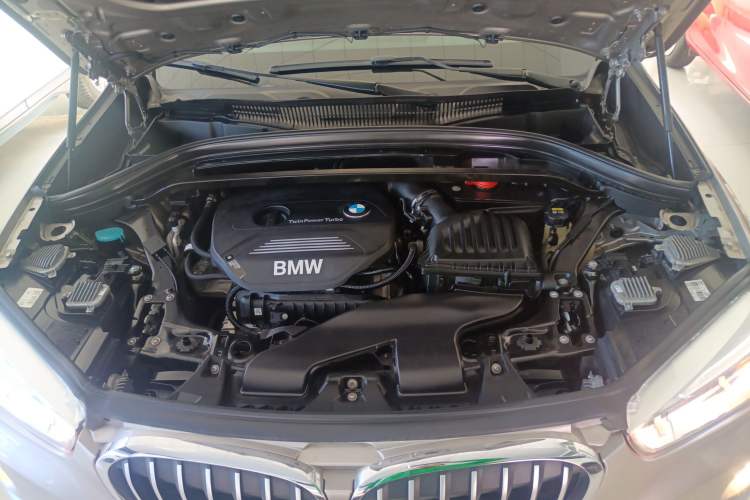 Used BMW X1 2019 sDrive18Li Premium Edition Engine Bay