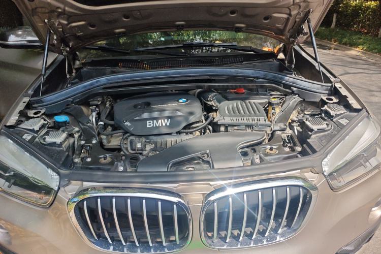 Used BMW X1 2019 sDrive18Li Premium Edition Engine Bay