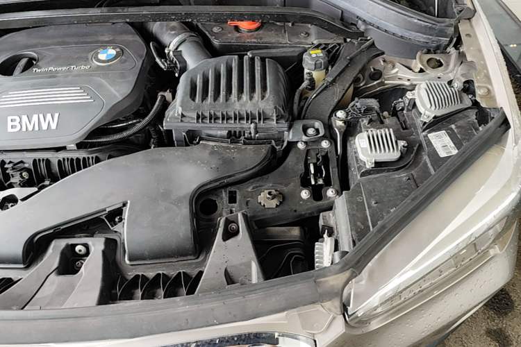 Used BMW X1 2019 sDrive20Li Leading Model Engine Bay Left