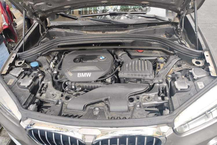 Used BMW X1 2019 sDrive18Li Premium Edition Engine Bay