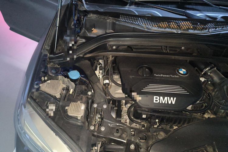 Used BMW X1 2019 sDrive18Li Premium Edition Engine Bay Right