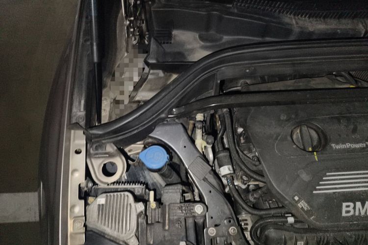 Used BMW X1 2019 xDrive20Li Luxury Model Engine Bay Right