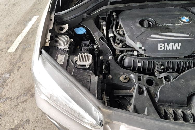 Used BMW X1 2019 sDrive20Li Leading Model Engine Bay Right
