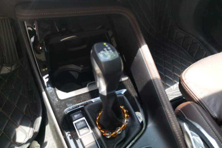 Used BMW X1 2019 xDrive20Li Luxury Model Gear Lever