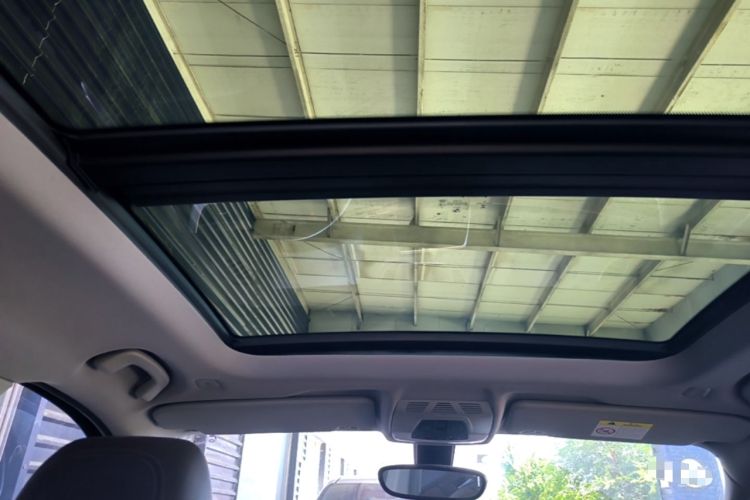 Used BMW X1 2019 sDrive18Li Premium Edition Headliner