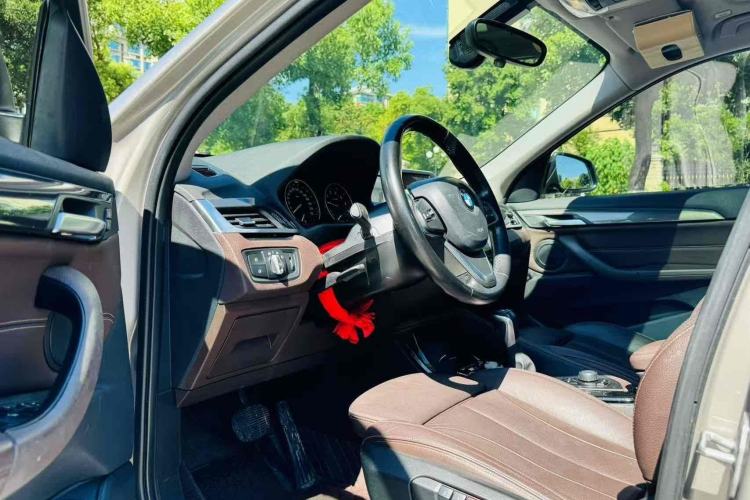 Used BMW X1 2019 sDrive18Li Premium Edition Interior 1