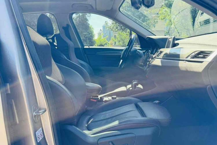 Used BMW X1 2019 sDrive18Li Premium Edition Interior 3