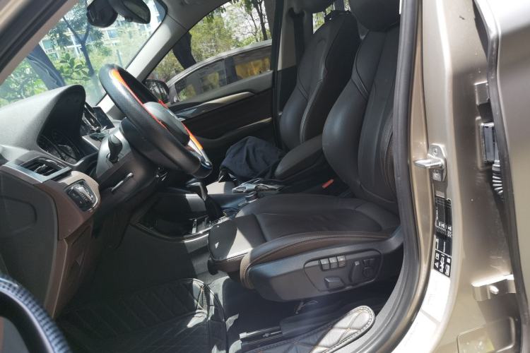 Used BMW X1 2019 xDrive20Li Luxury Model Left Front Seat