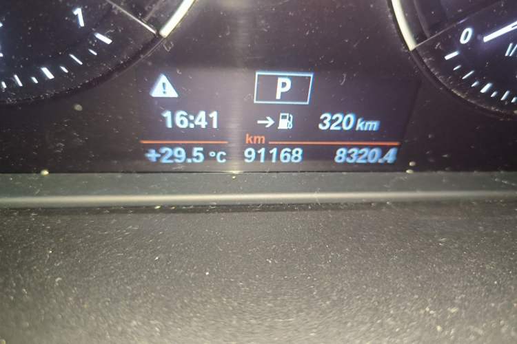 Used BMW X1 2019 sDrive18Li Premium Edition Odometer Close Up