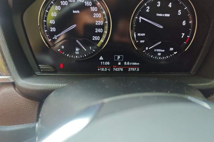 Used BMW X1 2019 sDrive18Li Premium Edition Odometer Close Up
