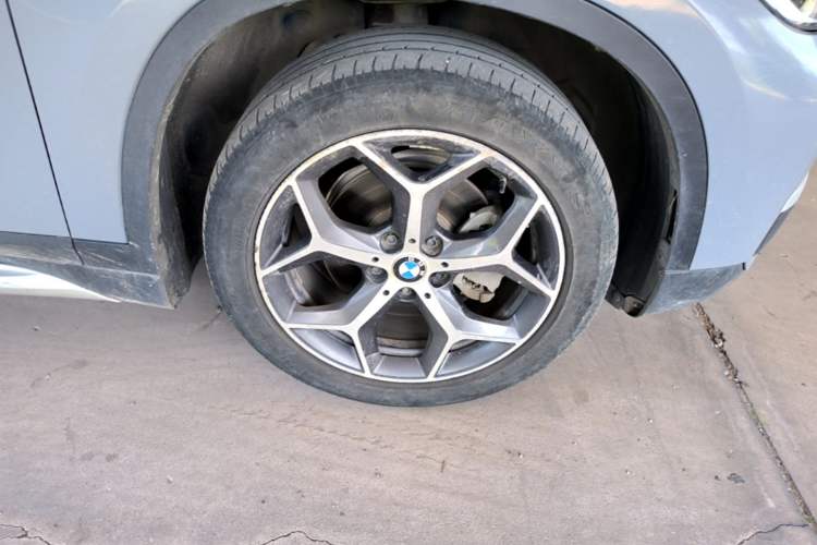 Used BMW X1 2019 sDrive18Li Premium Edition Right Front Wheel Hub