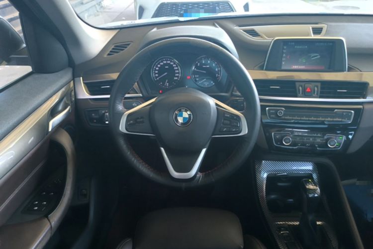 Used BMW X1 2019 sDrive18Li Premium Edition Steering Wheel