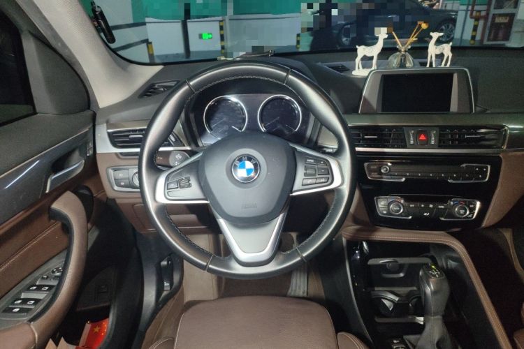 Used BMW X1 2019 sDrive18Li Premium Edition Steering Wheel