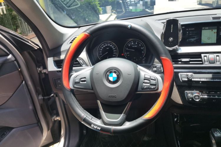 Used BMW X1 2019 xDrive20Li Luxury Model Steering Wheel